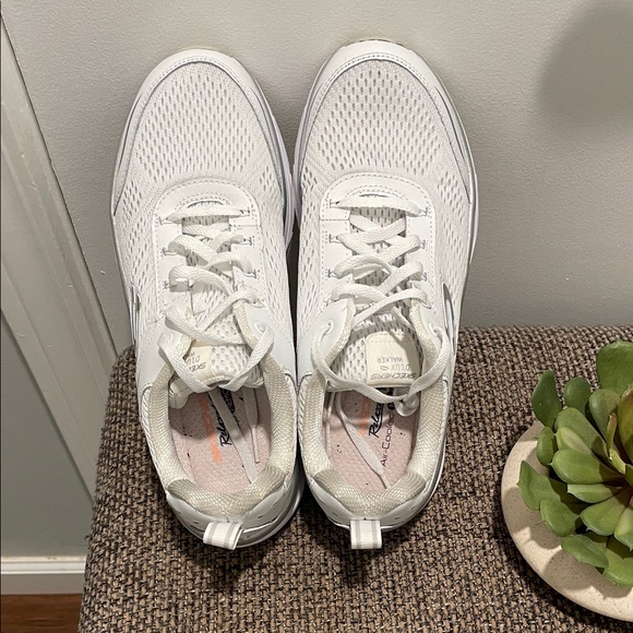 Skechers White D Lux Athletic Shoes Sz9 - Picture 11 of 16